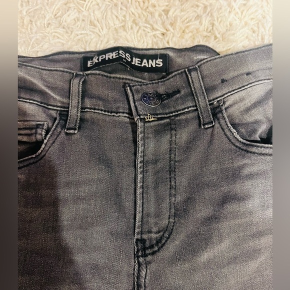 COPY - Express size 6 ankle legging skinny jeans high rise.  Good condition! - Picture 6 of 6